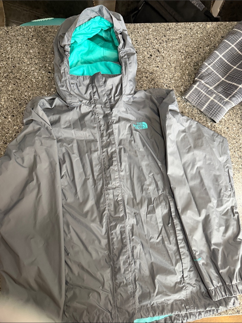 The North Face Ladies Windbreaker